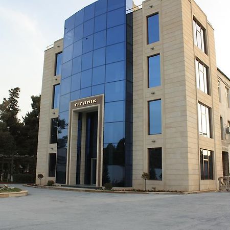 Titanik Hotel Baku Bagian luar foto